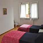 Olivia Apartament Levanto
