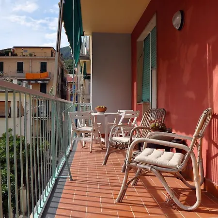 Apartment Olivia Levanto